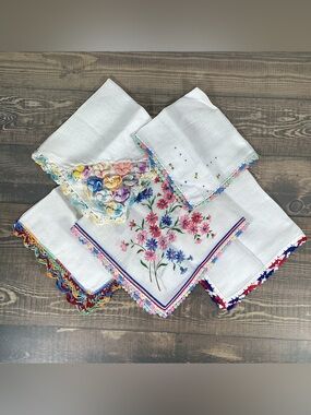 5 Vintage Lady’s Handkerchief Hankies Multi Color, Floral, Crochet Edge